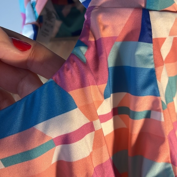 EUC ModCloth One Piece Pastel Geometric High Rise Pin Up Swimsuit Medium - Picture 5 of 13